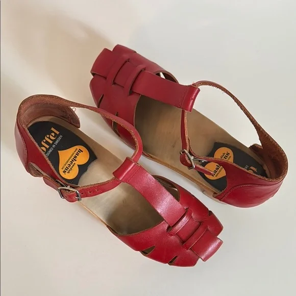 Swedish Hasbeens Red Leather T-Strap  Platform Heels EU 39 / 8-8.5 - Picture 11 of 11